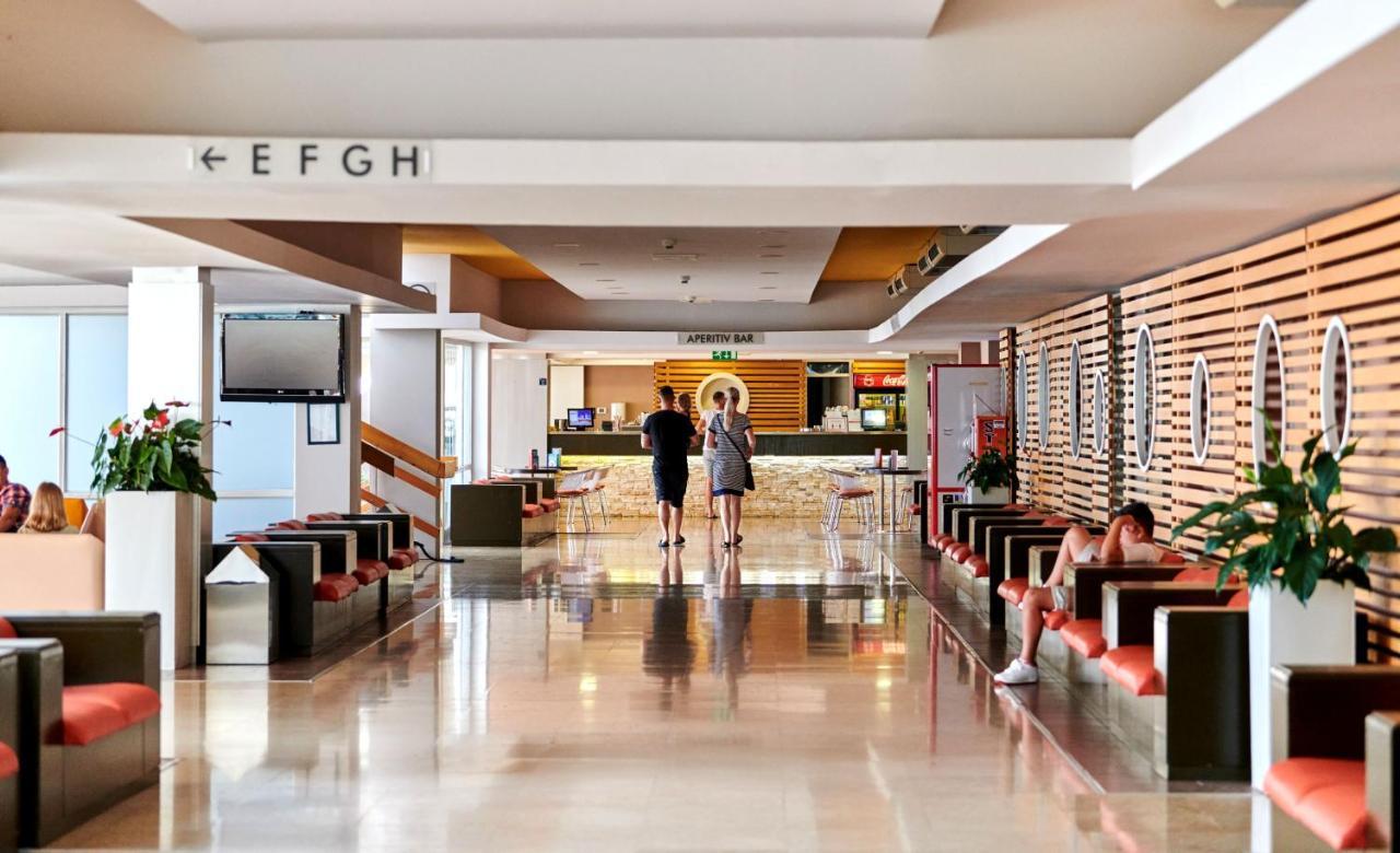 Hotel Delfin Plava Laguna Mugeba Luaran gambar