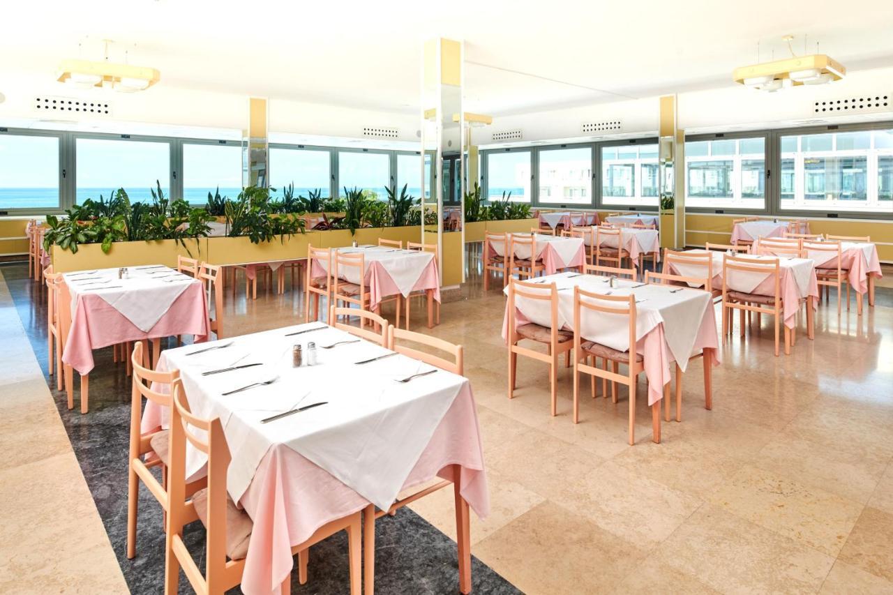 Hotel Delfin Plava Laguna Mugeba Luaran gambar